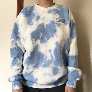 SUMMER FRIDAYS CLOUD SWEATSHIRT